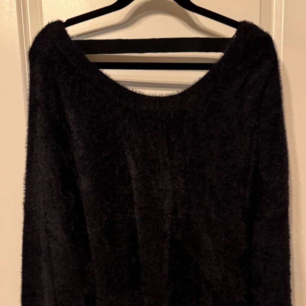 Cozy Black Fuzzy Deep-V Back Sweater, Soft Eyelash Knit